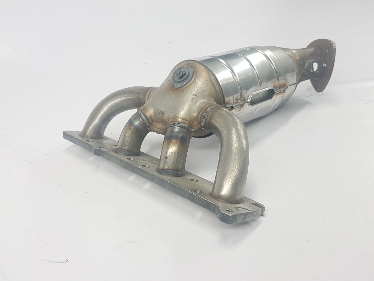 Труба приемная с нейтрализатором 1118 16кл 1,6 i (2 датчика) Агрегат (плоская)